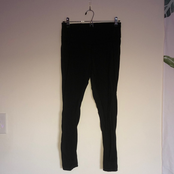 🔴 lululemon instill high rise tight 25” - Picture 2 of 5